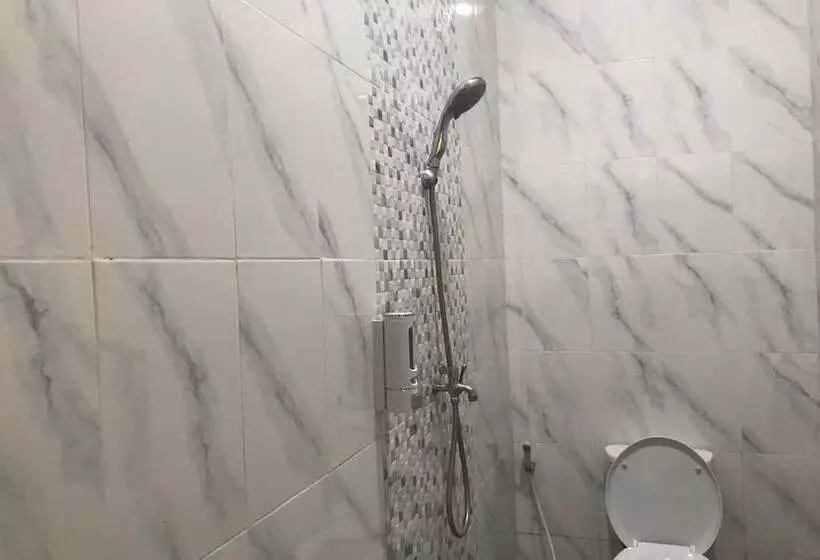 هتل Capital O 94128 The Bale Teras T