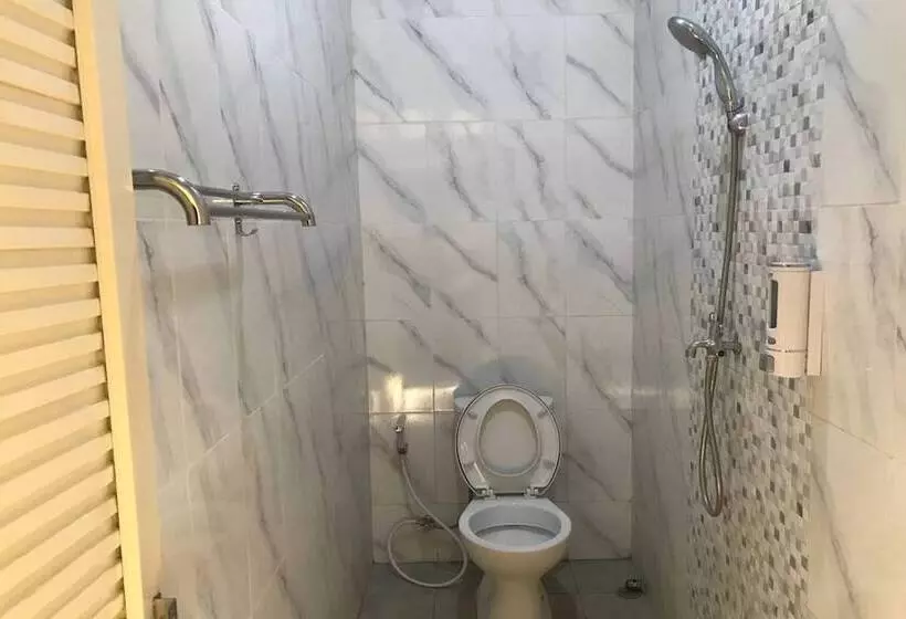 هتل Capital O 94128 The Bale Teras T