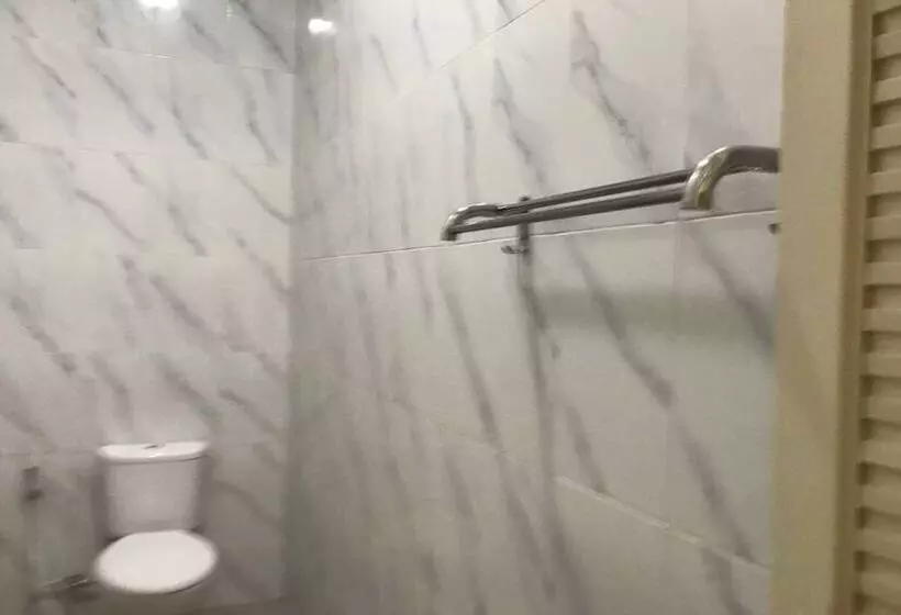 هتل Capital O 94128 The Bale Teras T