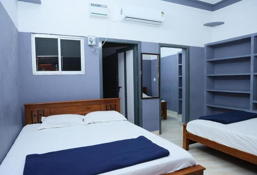 Отель Eagle Inn Stay