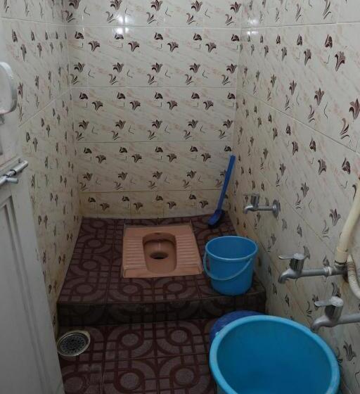 Отель Eagle Inn Stay