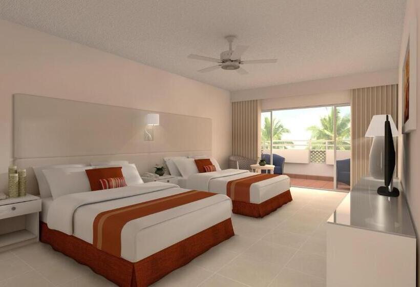 هتل Riviera Del Mar