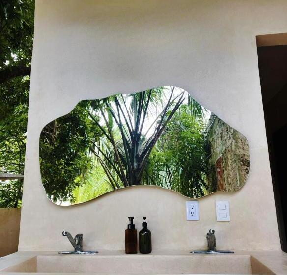 هتل Shamalay Nomad Experience