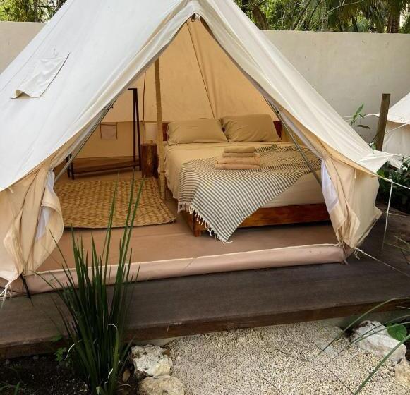 هتل Shamalay Nomad Experience