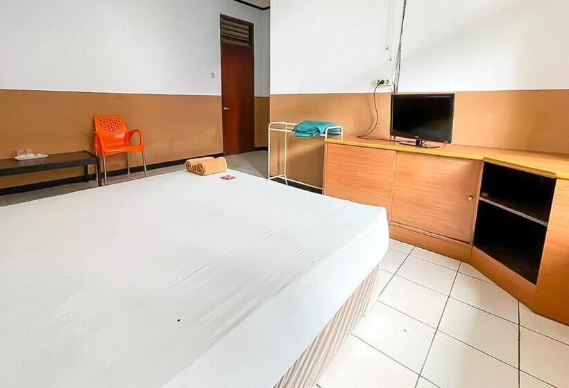 בית מלון כפרי Shanty Mitra Reddoorz