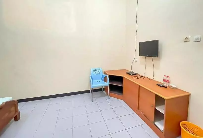 Hotelli Shanty Mitra Reddoorz