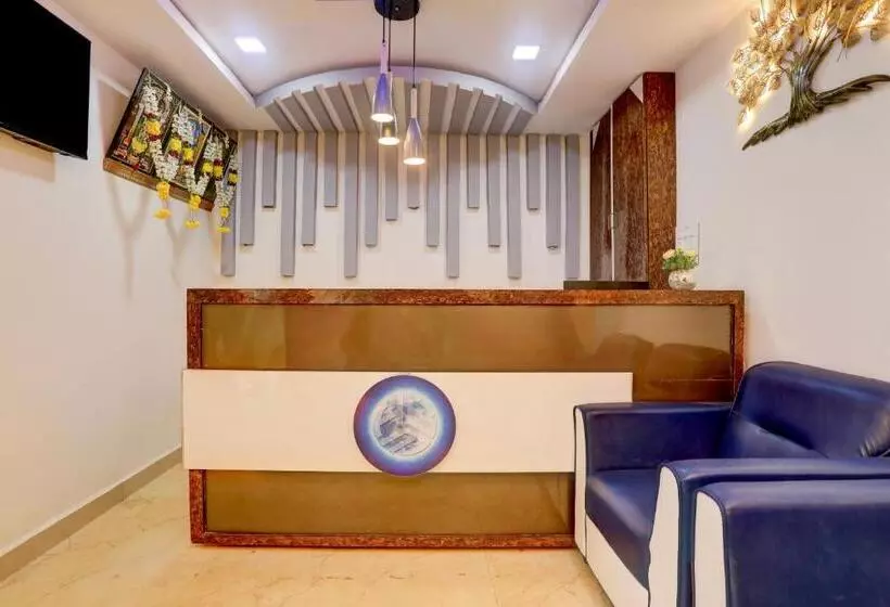 ホテル Super Townhouse Khammam Formerly Bluemoon