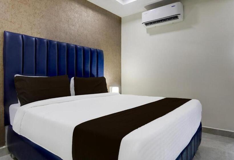 هتل Super Townhouse Khammam Formerly Bluemoon