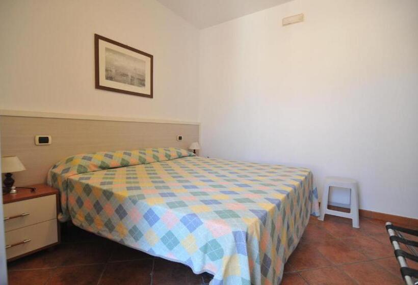 פנסיון Casa Blanca