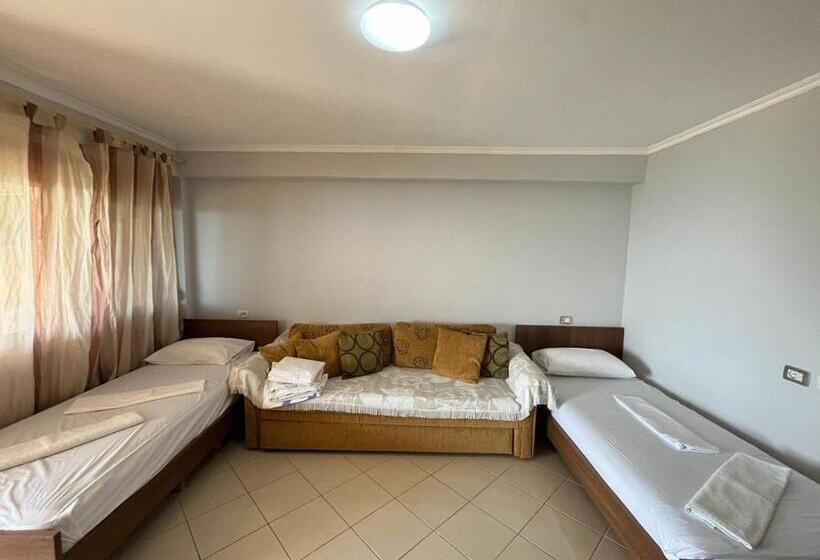 پانسیون Dimas Apartments