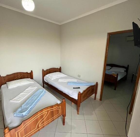 پانسیون Dimas Apartments