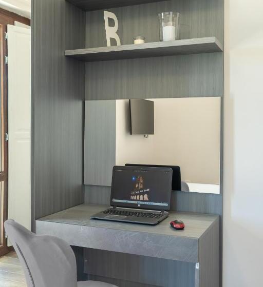 פנסיון La Maison Chic