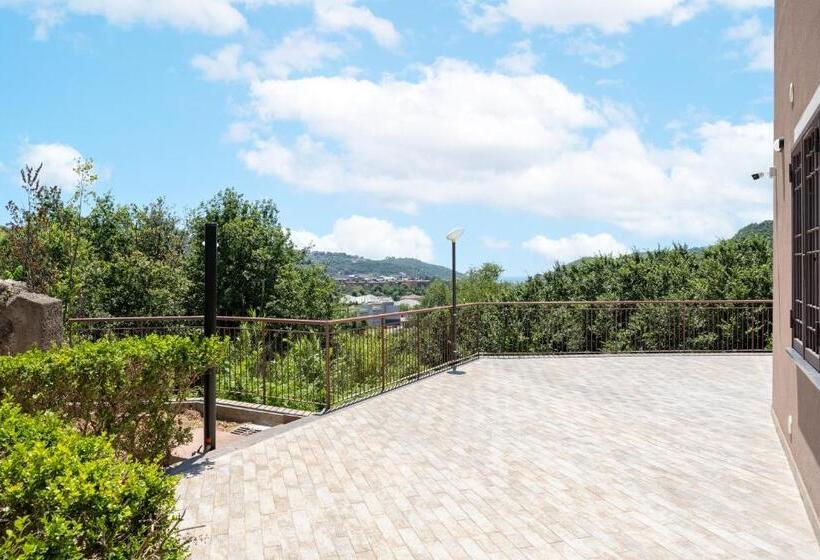 פנסיון La Maison Chic