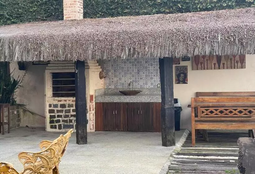 ペンション Recanto Dos Colibris