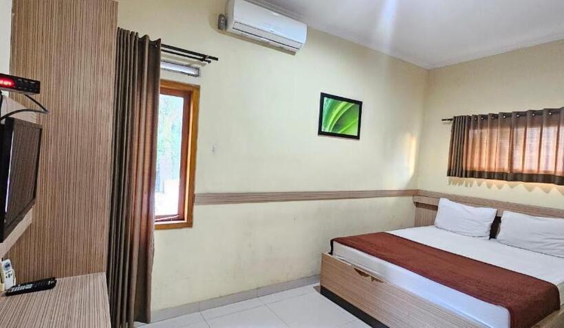 Hotell Cemara Hijau