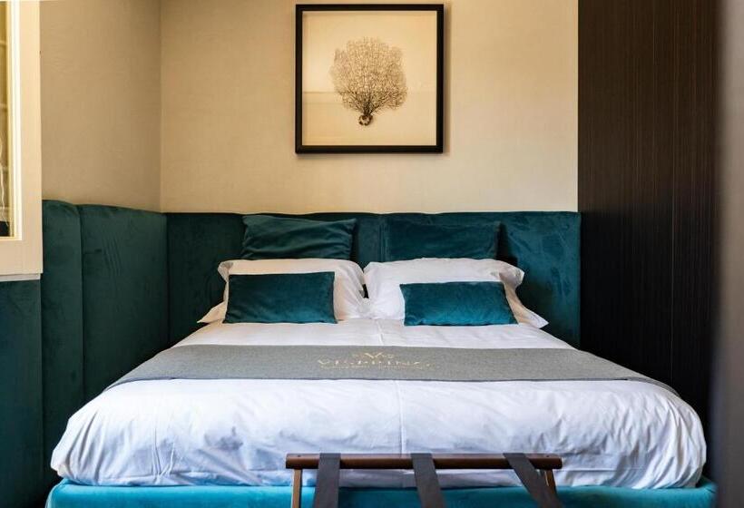 تختخواب و صبحانه Maqqua