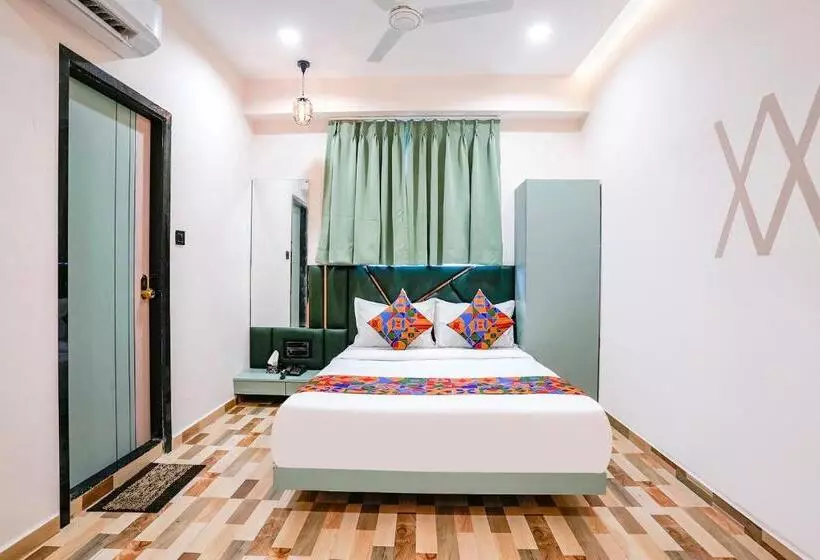 Fabhotel Luxurious Inn   Nr Galaxy Circle