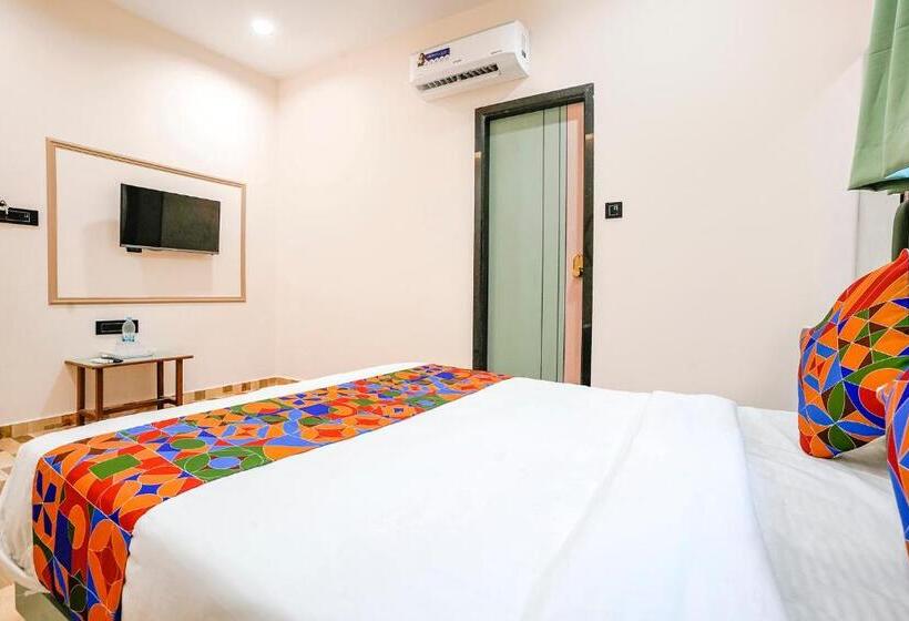 Fabhotel Luxurious Inn   Nr Galaxy Circle