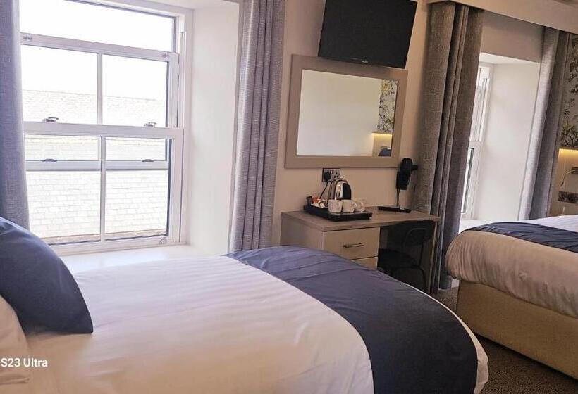 Капсульный Oтель The Quay Lodge