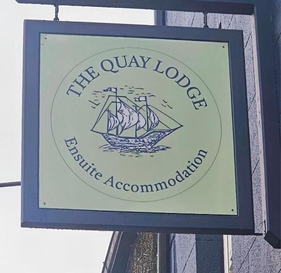 Капсульный Oтель The Quay Lodge