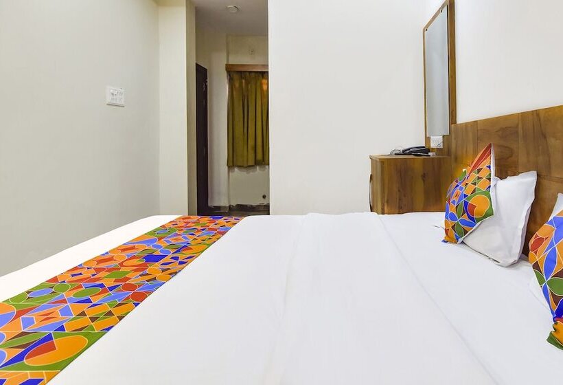 هتل Fabexpress Nishesh Tower