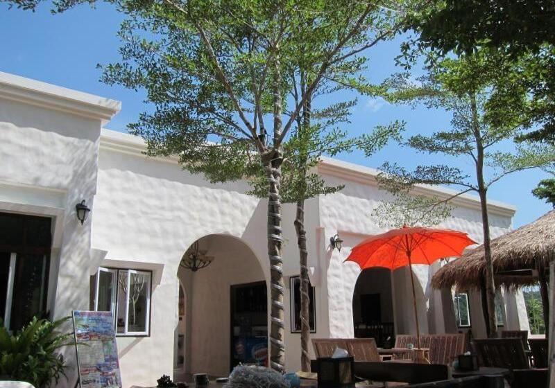 Отель Gee Resort