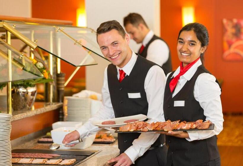 فندق Kiropol Airport