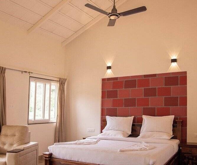 酒店 Neervana Resort