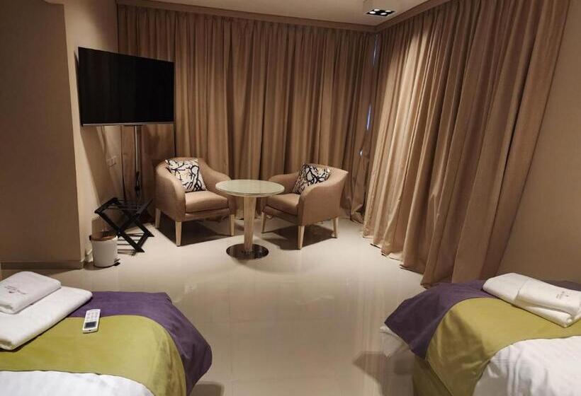 هتل Valeria Del Faro Suite & Spa