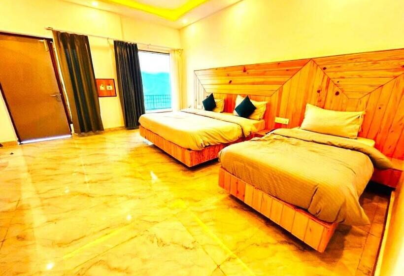 Hotel The Grand Edge Retreat   Luxury In The Clouds