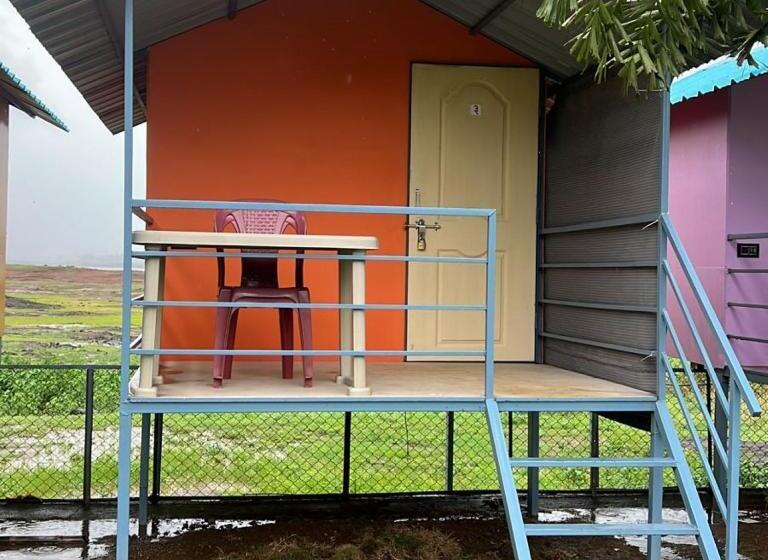 אתר נופש Get Set Go Camping & Cottage Pawna