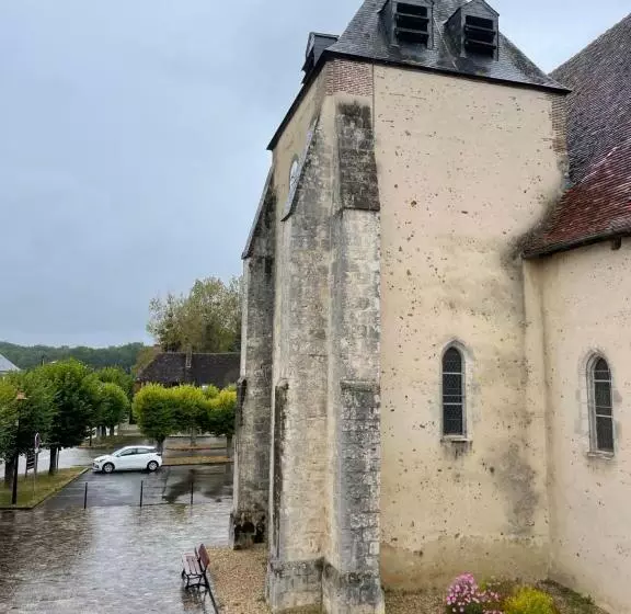 Retkeilymaja Le Champcevrais