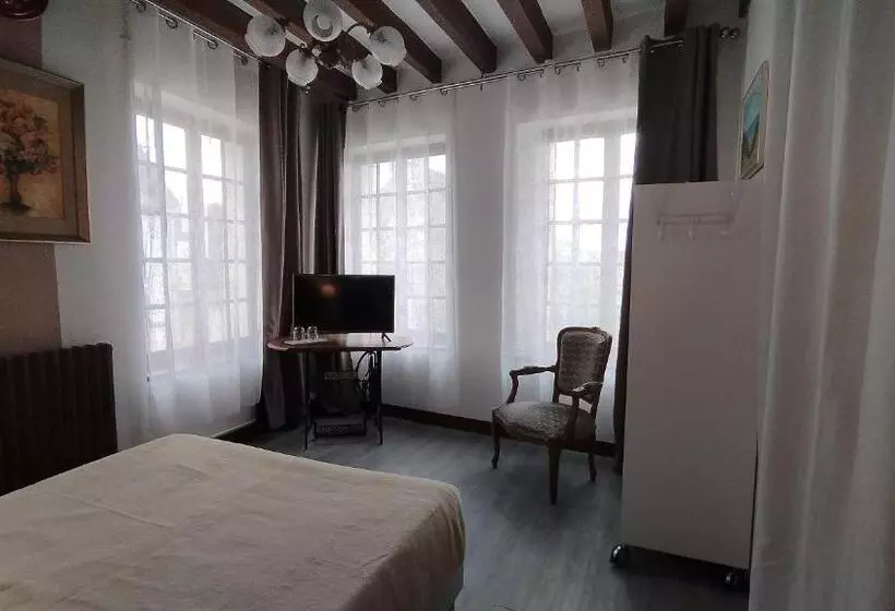 Retkeilymaja Le Champcevrais