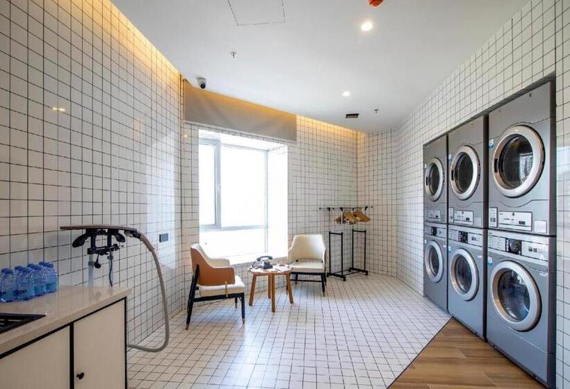 Atour X Hotel Dalian Xinghai Square Xi‘an Road