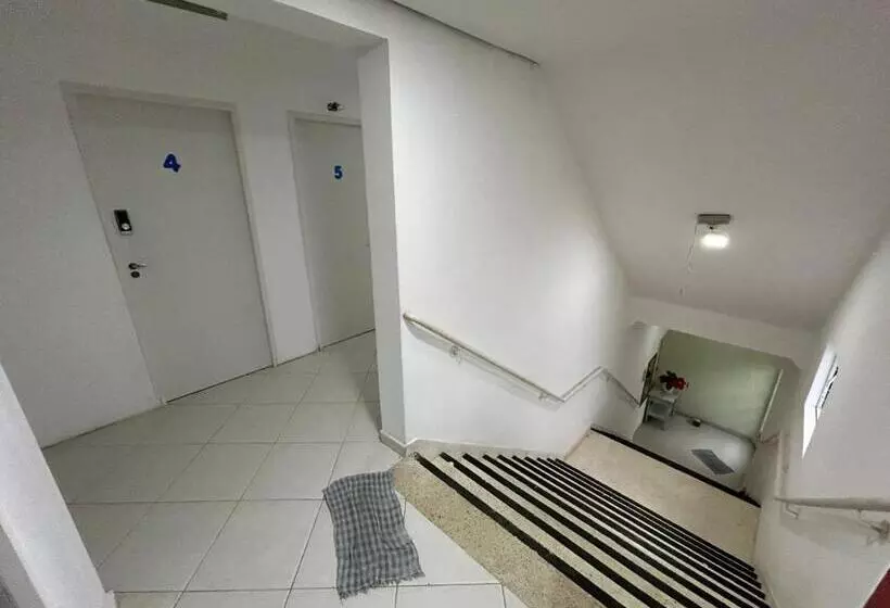Hostel Smart