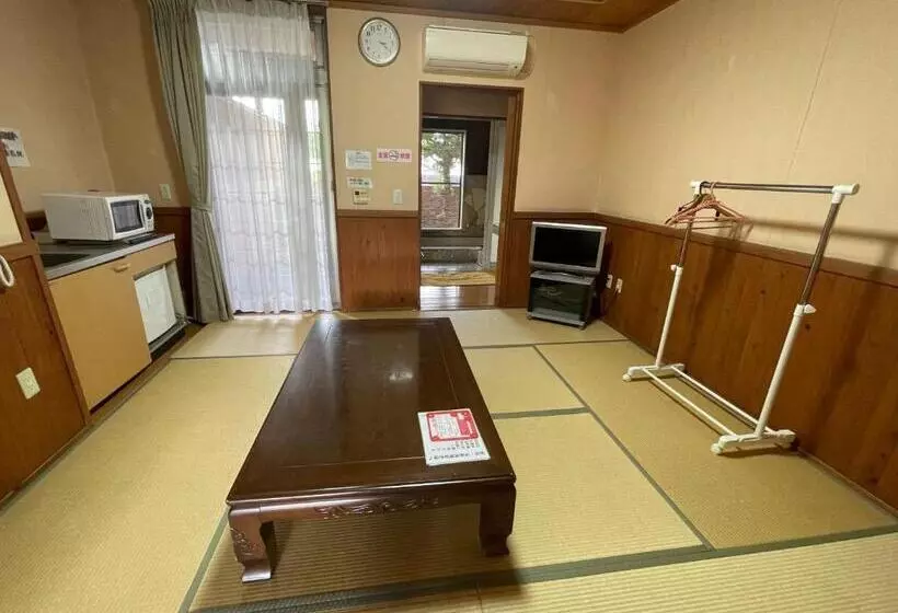 ホテル 源泉かけ流し離れの宿 きなっせ