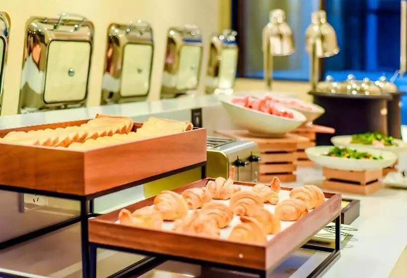 Hotelli City Comfort Inn Chongqing Pengshui Yujing Jiangshan