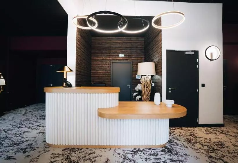 ホテル Domaine De La Tremblère