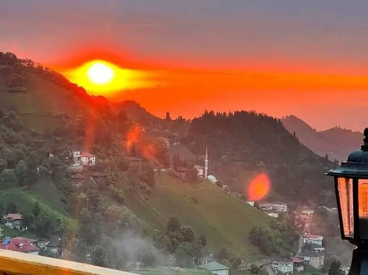 Hotelli Olva Suit Bungalov