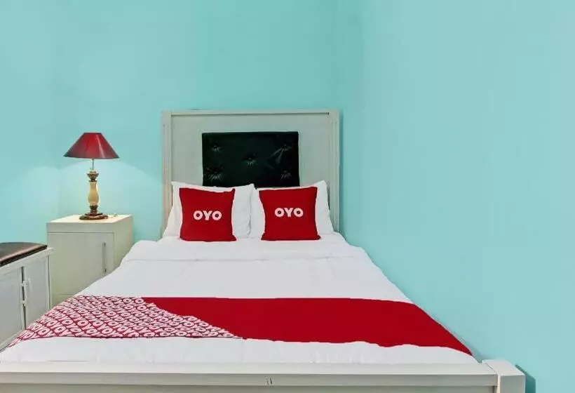 Hotelli Oyo 92294 Amole Homestay Syariah