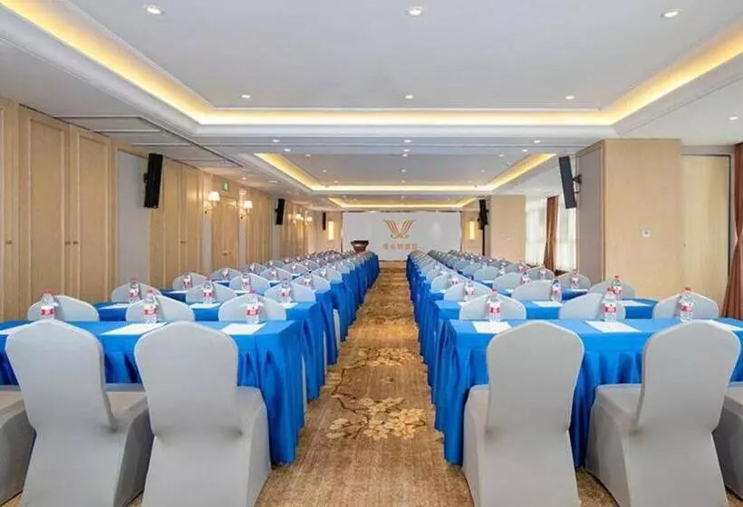 Vienna Hotel Kunming Guanshang International Exhibition Center Jinggu