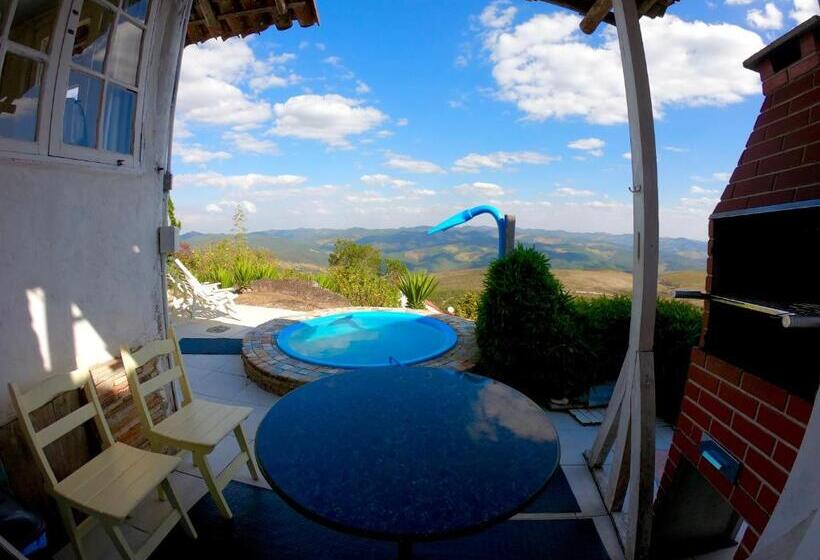 تختخواب و صبحانه Chalés Da Pedra