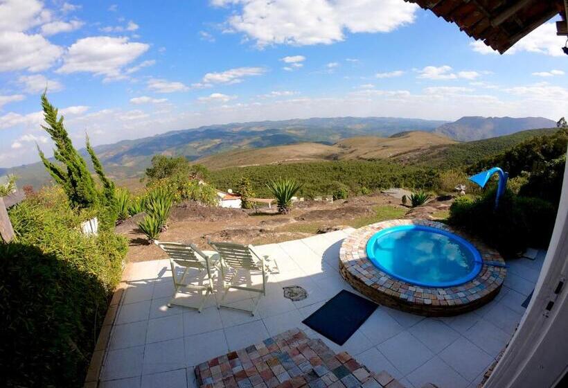 تختخواب و صبحانه Chalés Da Pedra