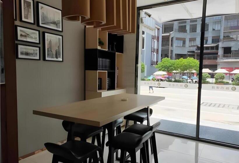 ホテル City Comfort Inn Guilin Yangshuo Shili Hualang Qianguqing