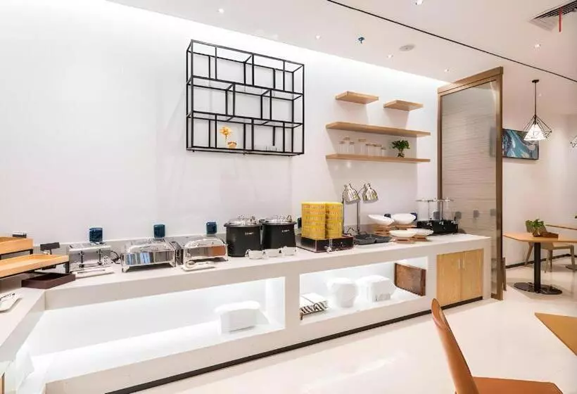 Hotelli City Comfort Inn Huizhou Zhongkai Chenjiang Avenue