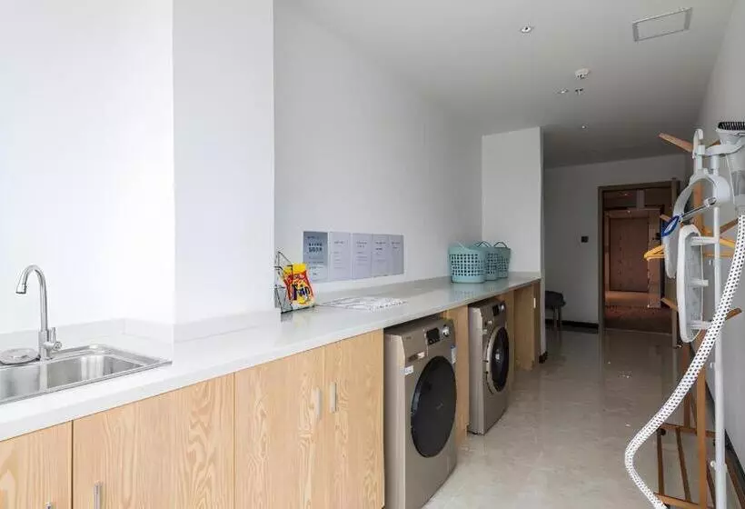 Hotelli City Comfort Inn Huizhou Zhongkai Chenjiang Avenue