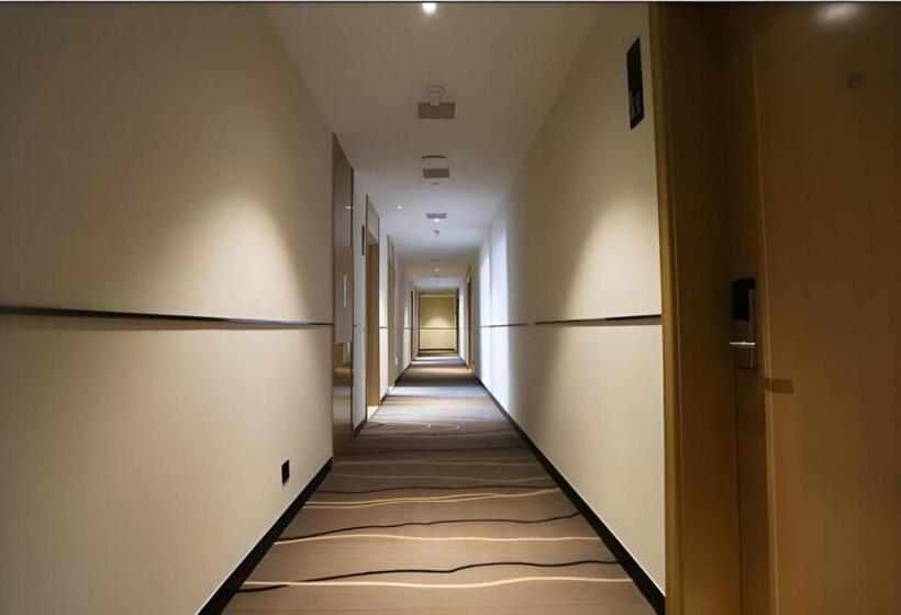 Hotel City Comfort Inn Rizhao High Speed Railway Station Yingbin Road Rt Mart