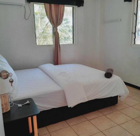 פנסיון Nomads Nest