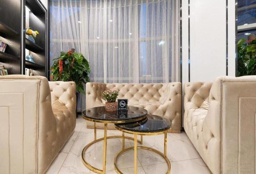 Xana Hotelle· Wulumuqi High Speed Railway Station Baonengcheng