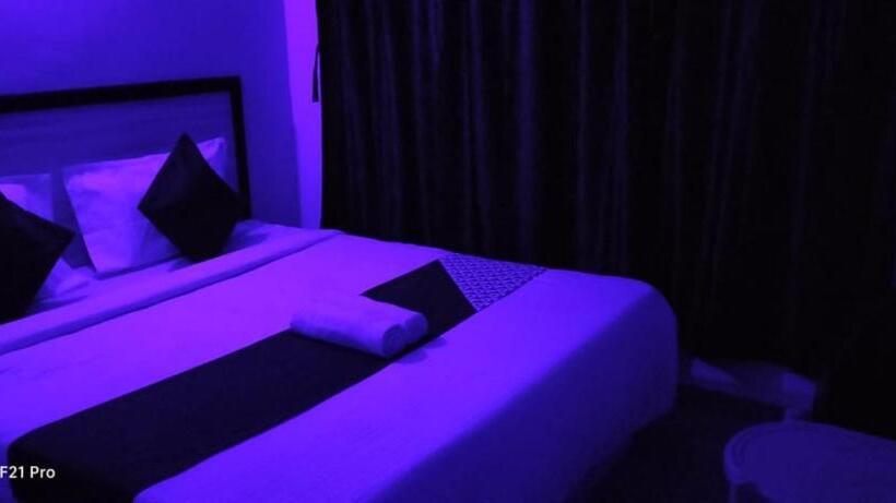 Hotel A1s Sea Gold Puri Beach